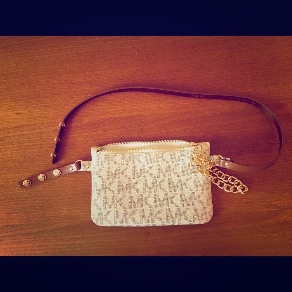 Michael Kors Mini Beltpack